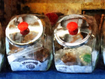 Two Glass Cookie Jars von Susan Savad