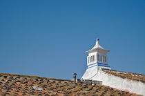 Traditional Algarve Roof and Chimney von Angelo DeVal