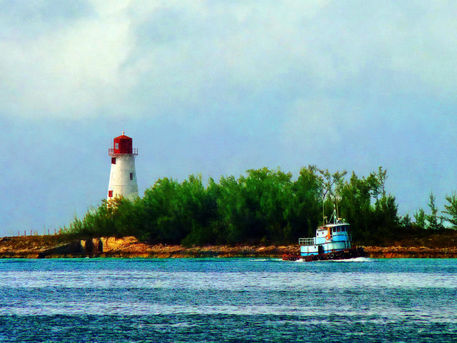 Fa-lighthouseandboatnassaubahamas