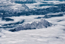 Alpengipfel in den Wolken von Viktor Peschel