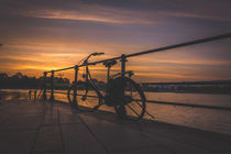 Hamburg Sunrise with Bike by mainztagram