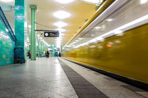 Berlin U-Bahnhof Alexanderplatz von mainztagram