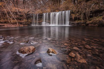 Sgwd Ddwli Uchaf waterfall by Leighton Collins