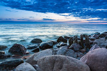 Buhne und Steine an der Küste der Ostsee by Rico Ködder
