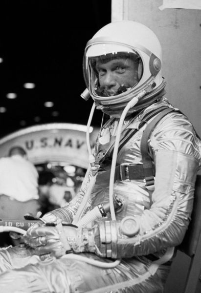 1039-astronaut-john-glenn-space-suit-mercury-project-photo-poster-crop-jpeg