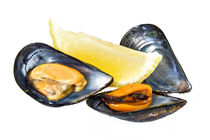 two mussels with lemon by Antonio Scarpi