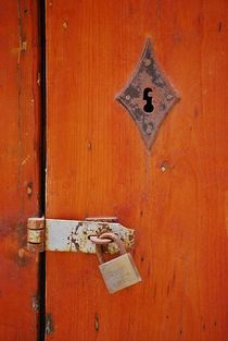old doors, Gozo... 11 von loewenherz-artwork