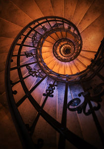 Ornamented spiral staircase by Jarek Blaminsky