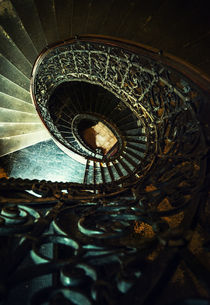 Ornamented spirals by Jarek Blaminsky