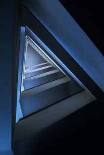 Triangle staircase in blue tones by Jarek Blaminsky