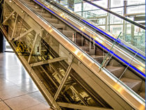 Transparently escalator by Nicole Bäcker