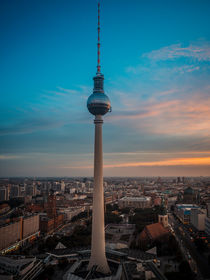 Berliner Fernsehturm von oben von Franziska Mohr