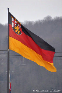 Deutsche Flagge by shark24