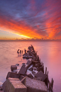Sunrise over sea on the island of Texel, The Netherlands von Sara Winter