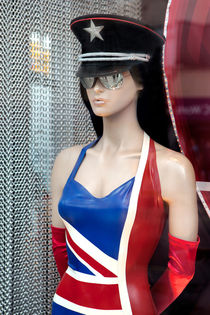 Mannequin 19 by David Hare