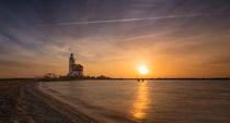 Lighthouse in early morning by Toon van den Einde