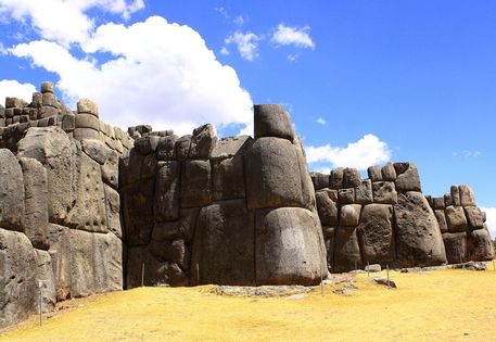 Peru-sacsayhuaman