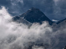 Mount Everest by Frank Tschöpe