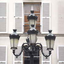 symmetry in Paris von Katia Boitsova