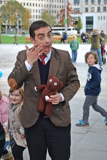 Mr. Bean... by loewenherz-artwork