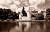 Schloss Blutenburg  by lizcollet