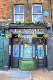 The Grapes Pub London by David Pyatt