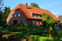 Bauernhaus mit Garten im Heidekreis by gscheffbuch