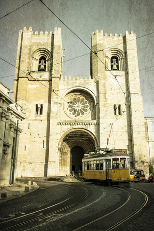 Cathedral-tram