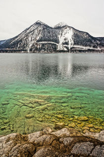 Colorful mountain lake by Thomas Matzl