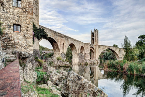 Besalu-medieval-bridge