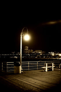 Laterne auf dem Santa Monica Pier  by Bastian  Kienitz