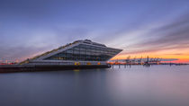Dockland  by photobiahamburg