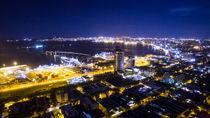 City lights by Andres del Castillo