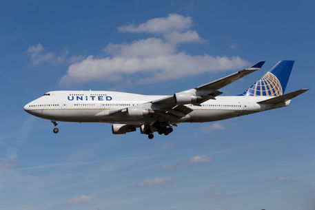 United-boeing-747