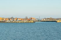 Hafen Maasholm von der Seeseite von toeffelshop