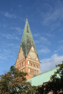 St. Johannis - Kirsche in Lüneburg von Anja  Bagunk