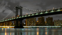 Manhattan Bridge, New York by Cesar Palomino