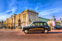 Taxi Buckingham Palace by David Pyatt