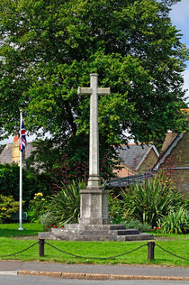 War Memorial, Bembridge by Rod Johnson
