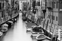 Venedig, Canal II by Mikolaj Gospodarek