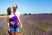 Lavender Fields for Maternity Pictures by Víctor Bautista