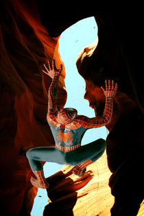 Spiderman im Antelope Canyon von Chris Berger
