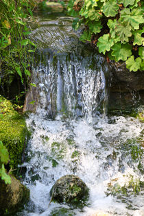 Kleiner Wasserfall von Bernhard Kaiser