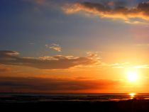 Sunset in the Bay von John Wain