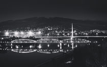 Bridge over Danube - Brücke über der Donau in Linz von Silvia Eder