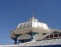 Pavilion Roof, Llandudno Pier von Rod Johnson