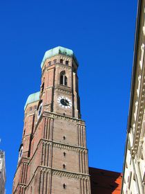 Frauenkirche Münchens Dom by ann-foto