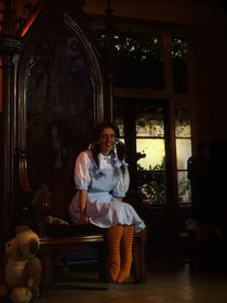 Alice in the chair von workshopdad