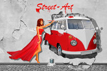 Street Art in Digital Art mit Oldtimer Bus von Monika Juengling