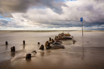 Die Ostseeküste an einem stürmischen Tag by Rico Ködder
